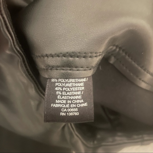 RW&CO Faux Leather Leggings - Picture 6 of 7